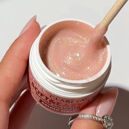 claresa-softeasy-golden-spark-45-g-stavebny-gel-na-nechty-zlaty-trblietavy-samonivelacny claresa-softeasy-golden-spark-45-g-stavebny-gel-na-nechty-zlaty-trblietavy-samonivelacny
